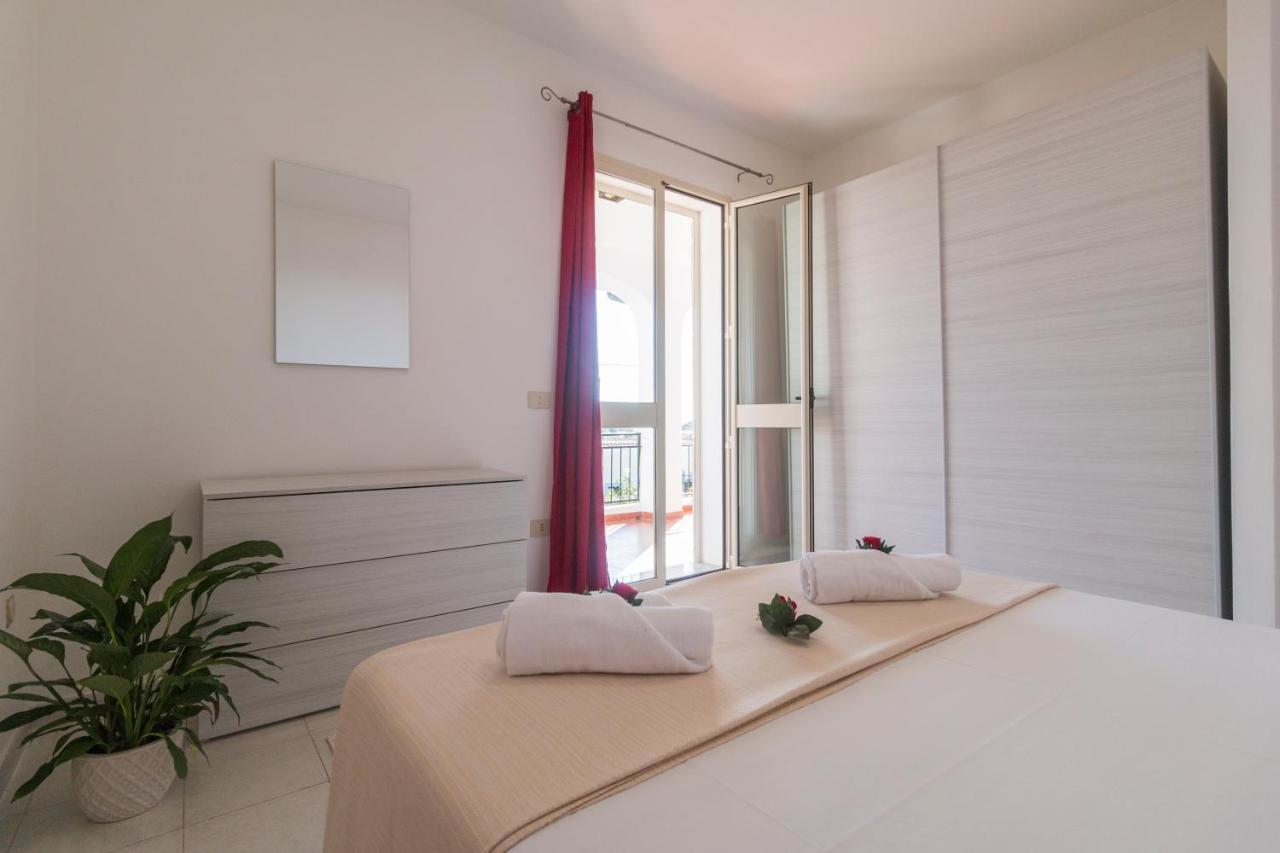 Suite Apartment La Punta Кала-Гононе Екстер'єр фото
